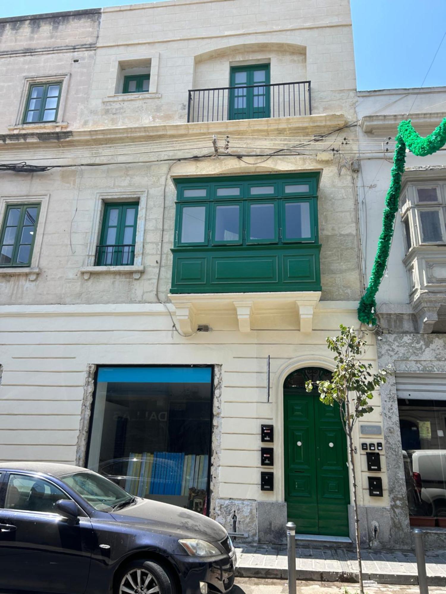 5B Luxury Apartment Hamrun Exterior photo